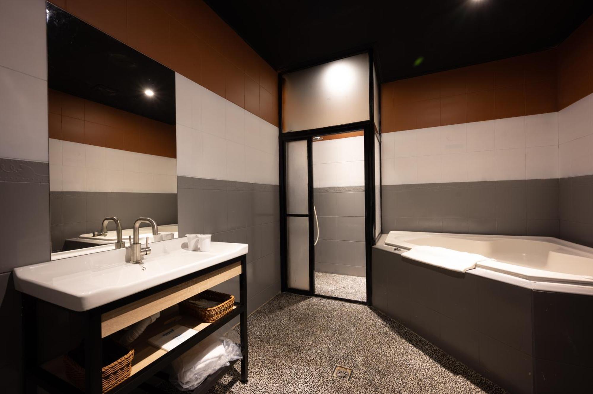 東旅驛棧 Motel Jiaoxi Dış mekan fotoğraf
